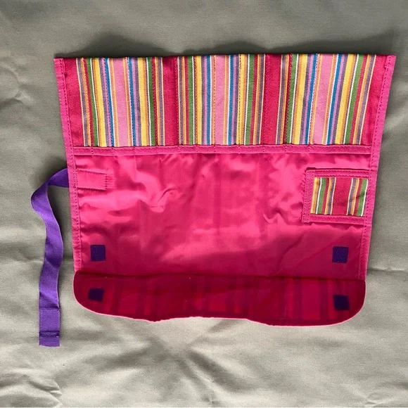 Clover Multicolor Striped Knitting Needle Case Organizer - Picture 2 of 6